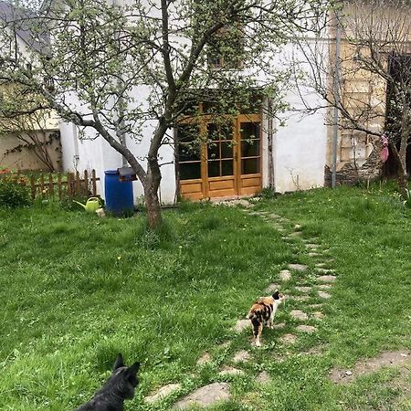 Stare Dekanstvi Utery Exteriör bild